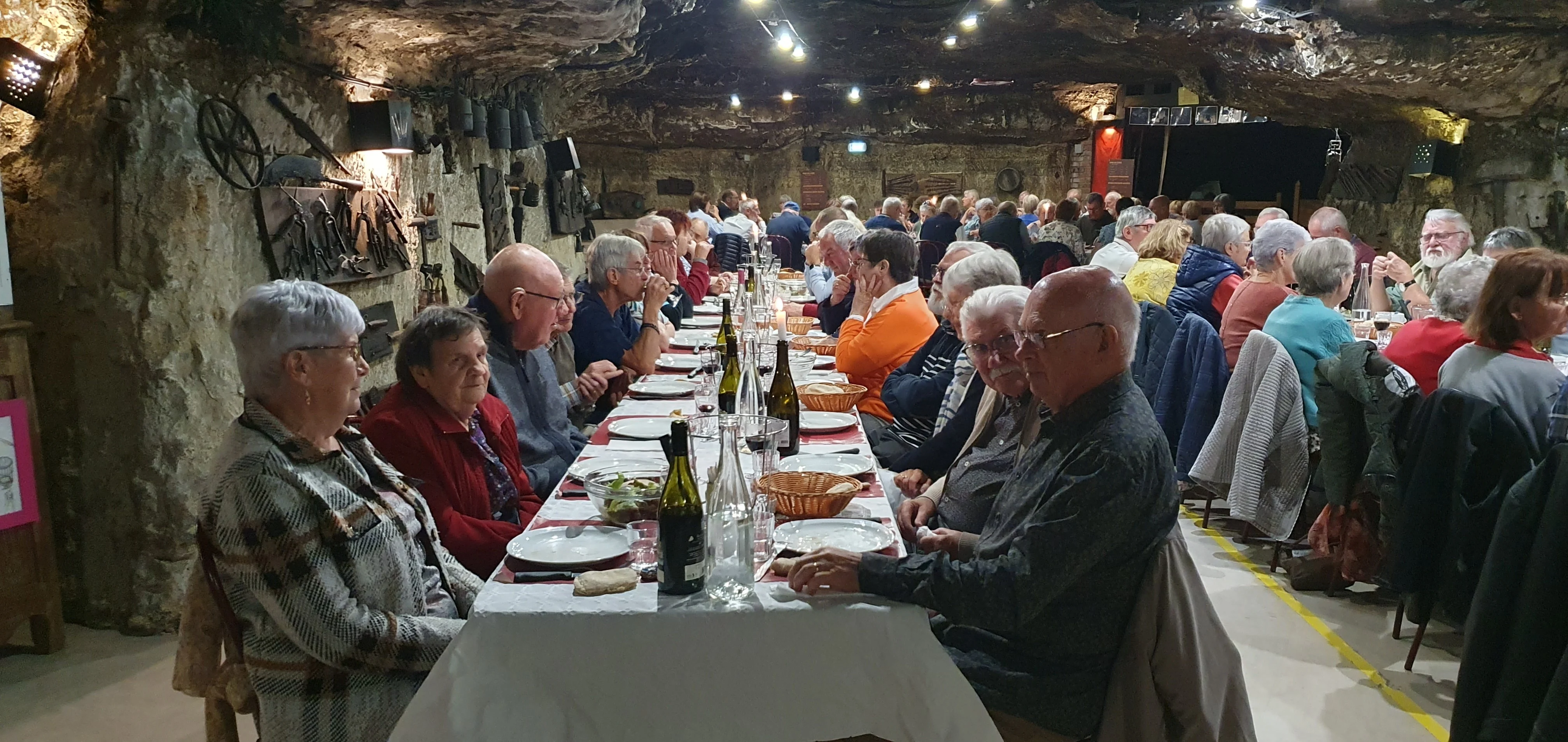 déjeuner dans la cave aux Fouées AMBOISE