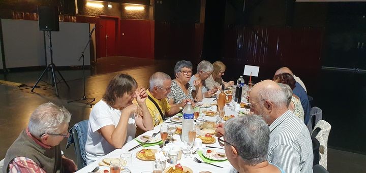 20260827 122301dejeuner a l espace saugonna mamers 12 